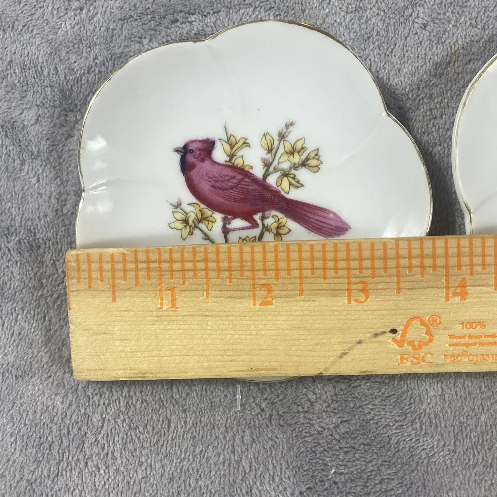 2 Vintage Scalloped Plates Birds Gold Rims Hand Painted In Japan Trinket Dishes‎